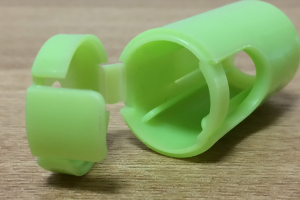 100均の電池スペーサー