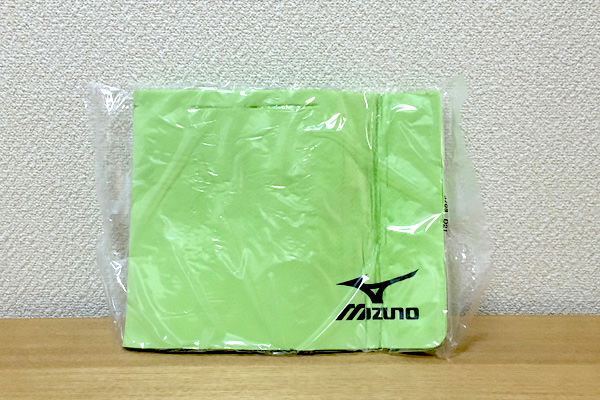 スイムタオルを広げた所