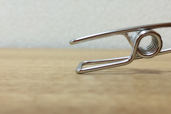 大木製作所のステンレスピンチを開いた状態