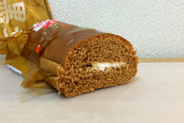 黒コッペ断面図