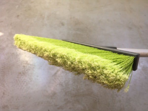 八ツ矢工業 e-グリーンホーキ短柄 先端部分