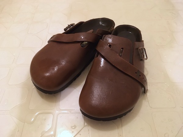 すすぎ終わったビルケンシュトック ボストン