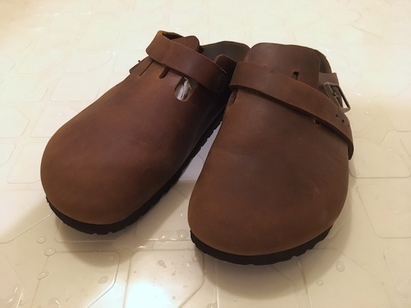 まだ水分を含んだビルケンシュトック ボストン