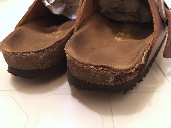 ソールが欠けたビルケンシュトック ボストン