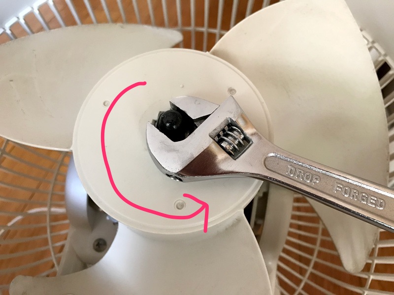 無印のサーキュレーターのネジ